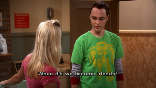 Escena de Big Bang Theory en la que Sheldon pregunta cuándo nos hicimos amigos