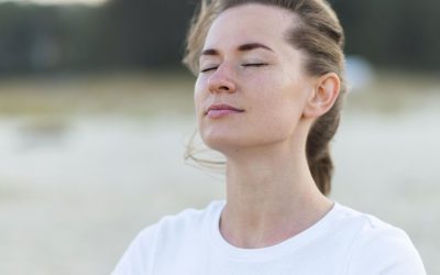 Cómo calmarse a sí mismo usando sus 5 sentidos